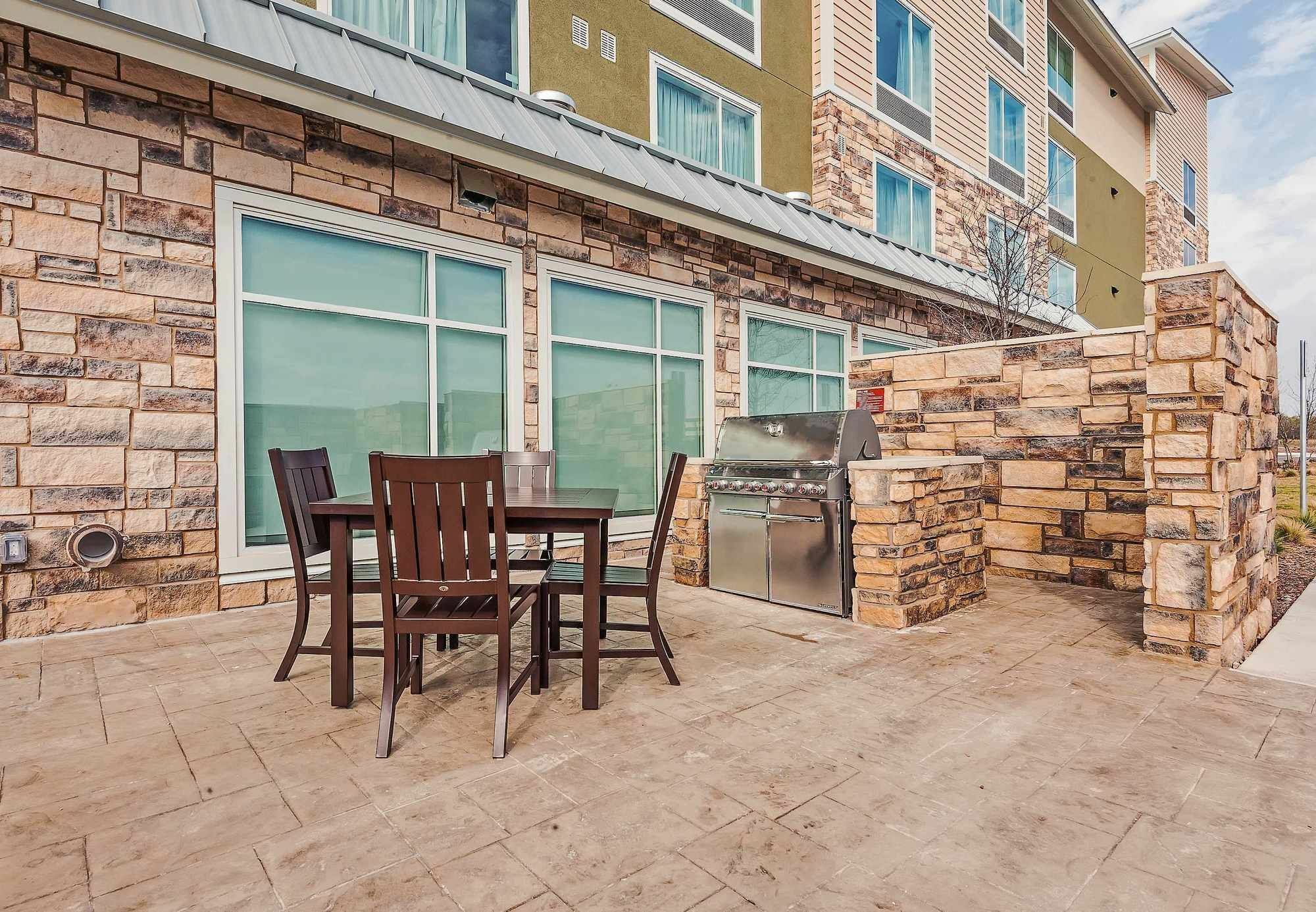 Towneplace Suites By Marriott Austin Parmer/Tech Ridge Екстериор снимка